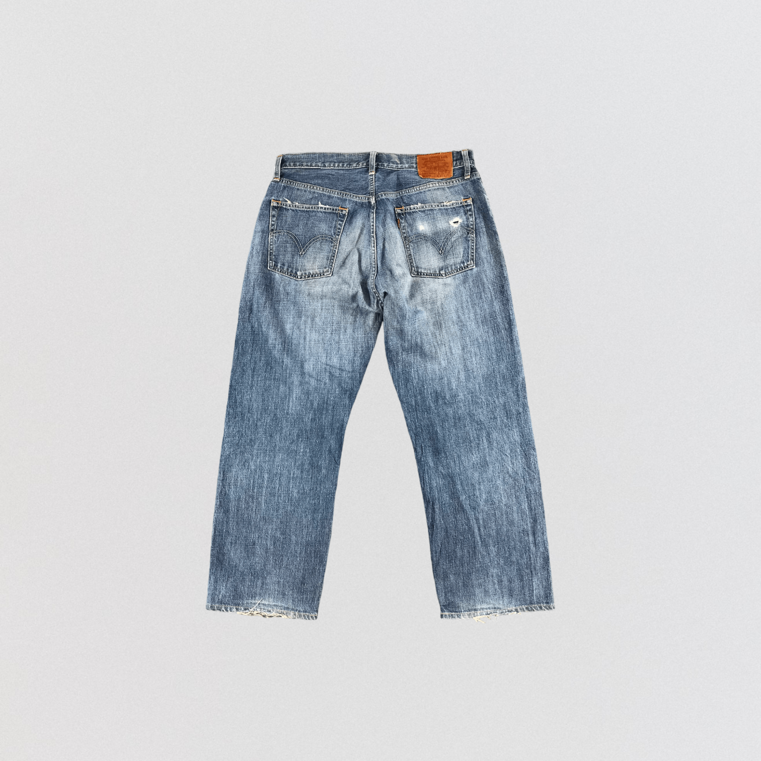 Levi's × Vintage 90s Vintage Blue Wash Levis 504 Jeans-JM2009 Size US 35 - 2 Thumbnail