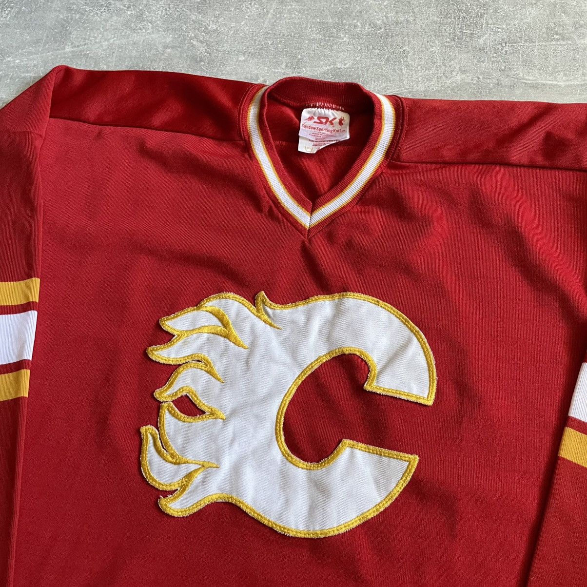 Ccm Usa Vintage Calgary Flames mikka Kiprusoff hockey jersey CCM Size US M / EU 48-50 / 2 - 3 Thumbnail