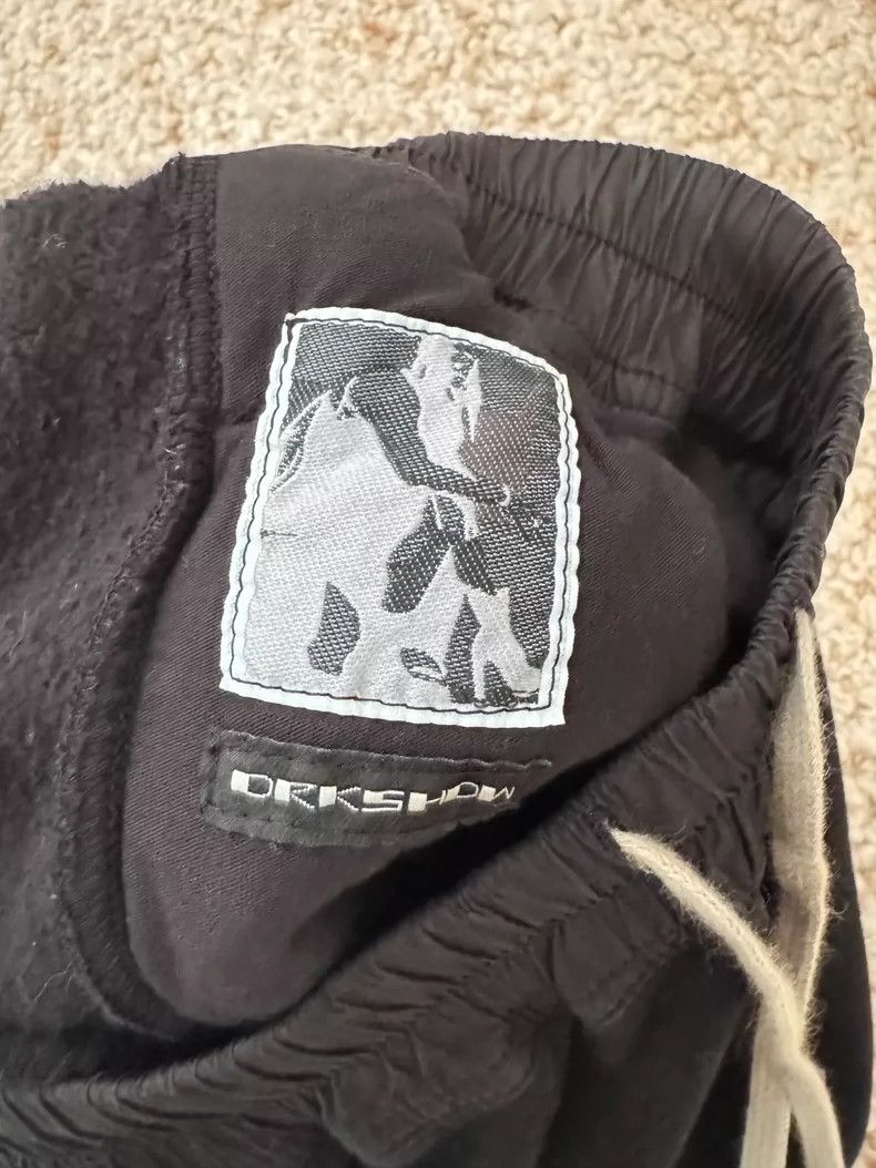 Rick Owens Rick Owens size xs Traditional black Terry shorts Size US 28 / EU 44 - 6 Thumbnail