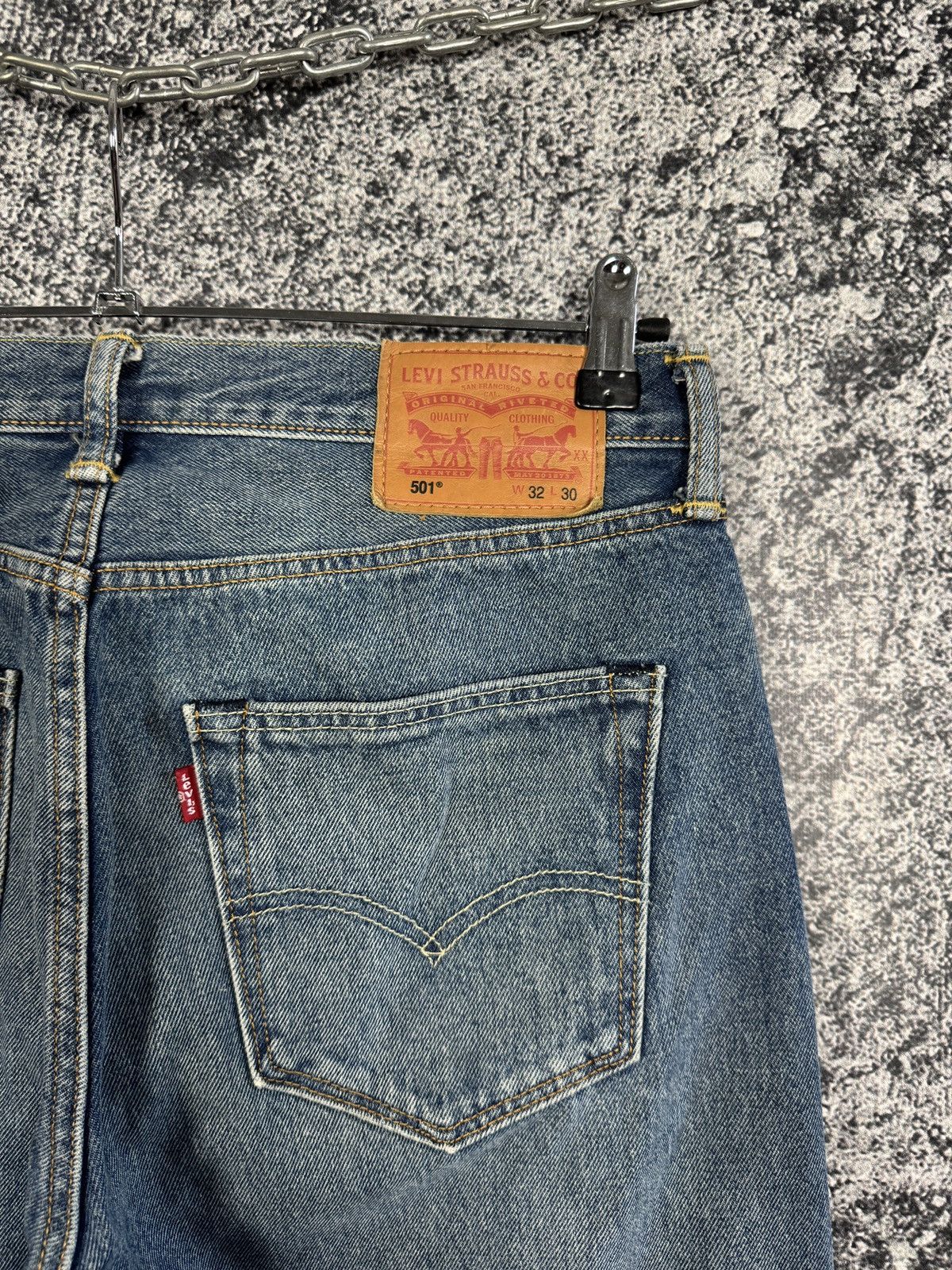 Levi's Men’s Levi’s 501 Denim Straight Jeans Pants Size W32 L30 Size US 32 / EU 48 - 17 Thumbnail
