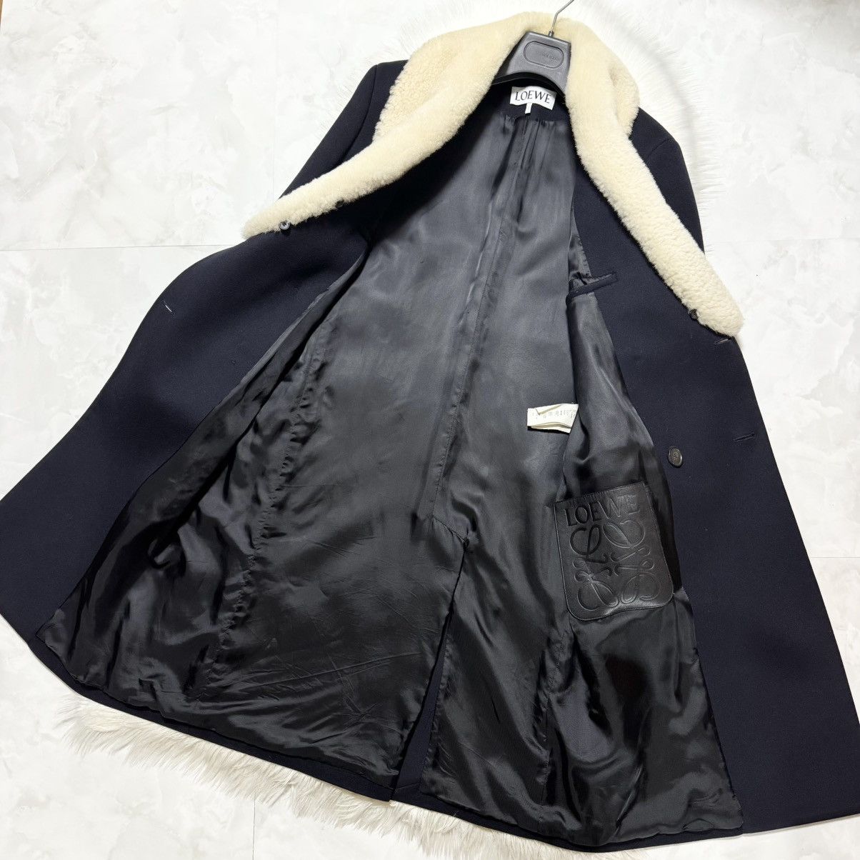 Loewe Authentic, Runway Loewe Leather Patch Fur-Trimmed Coat Size US S / EU 44-46 / 1 - 7 Thumbnail