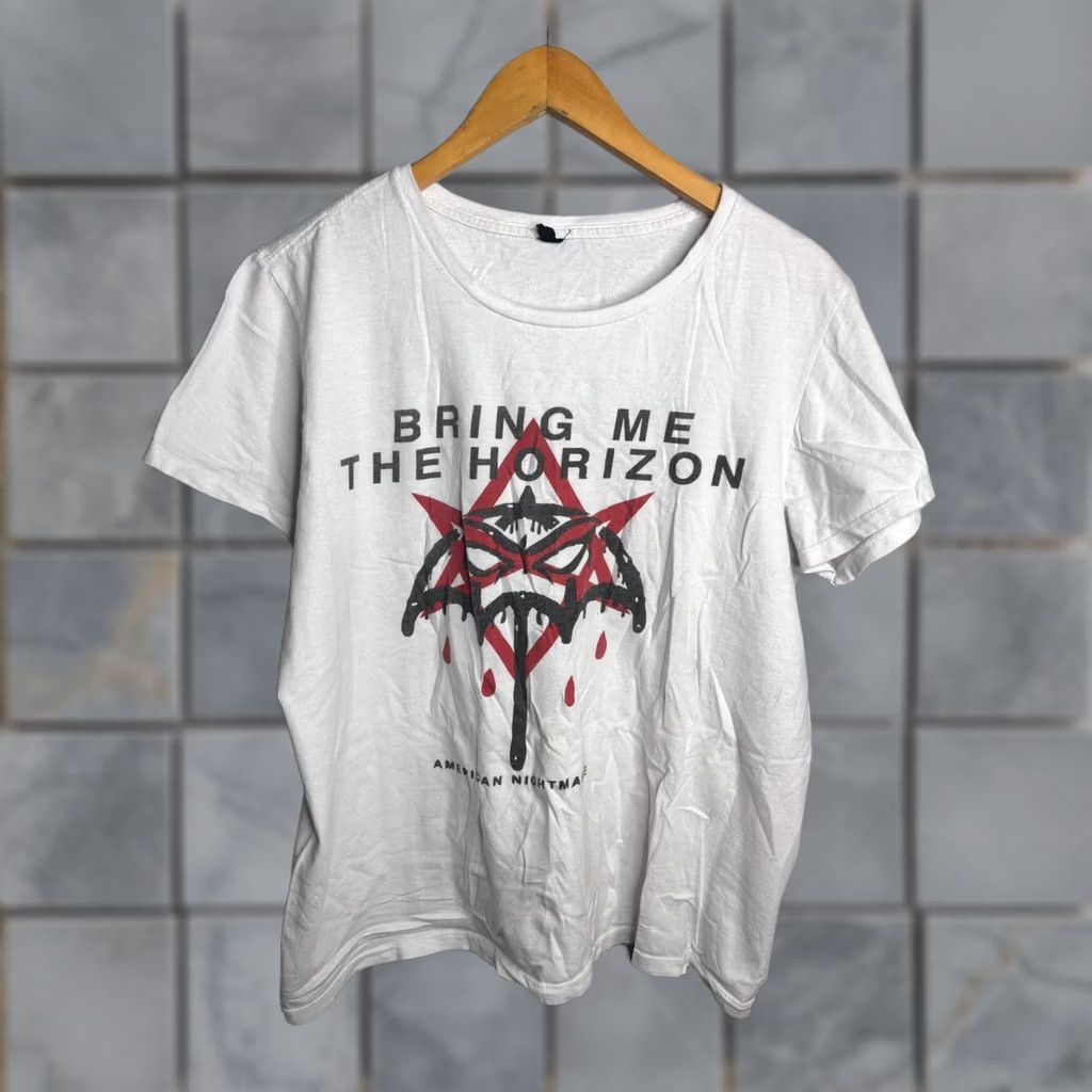 Vintage Bring Me The Horizon Shirt White XL Men Cotton Crew Neck Short Sleeve Rock Music Band 3722 Size US L / EU 52-54 / 3 - 1 Thumbnail