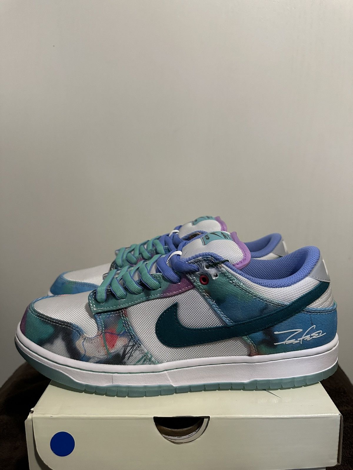 Nike SB Dunk Low OG QS Futura Laboratories Bleached Aqua