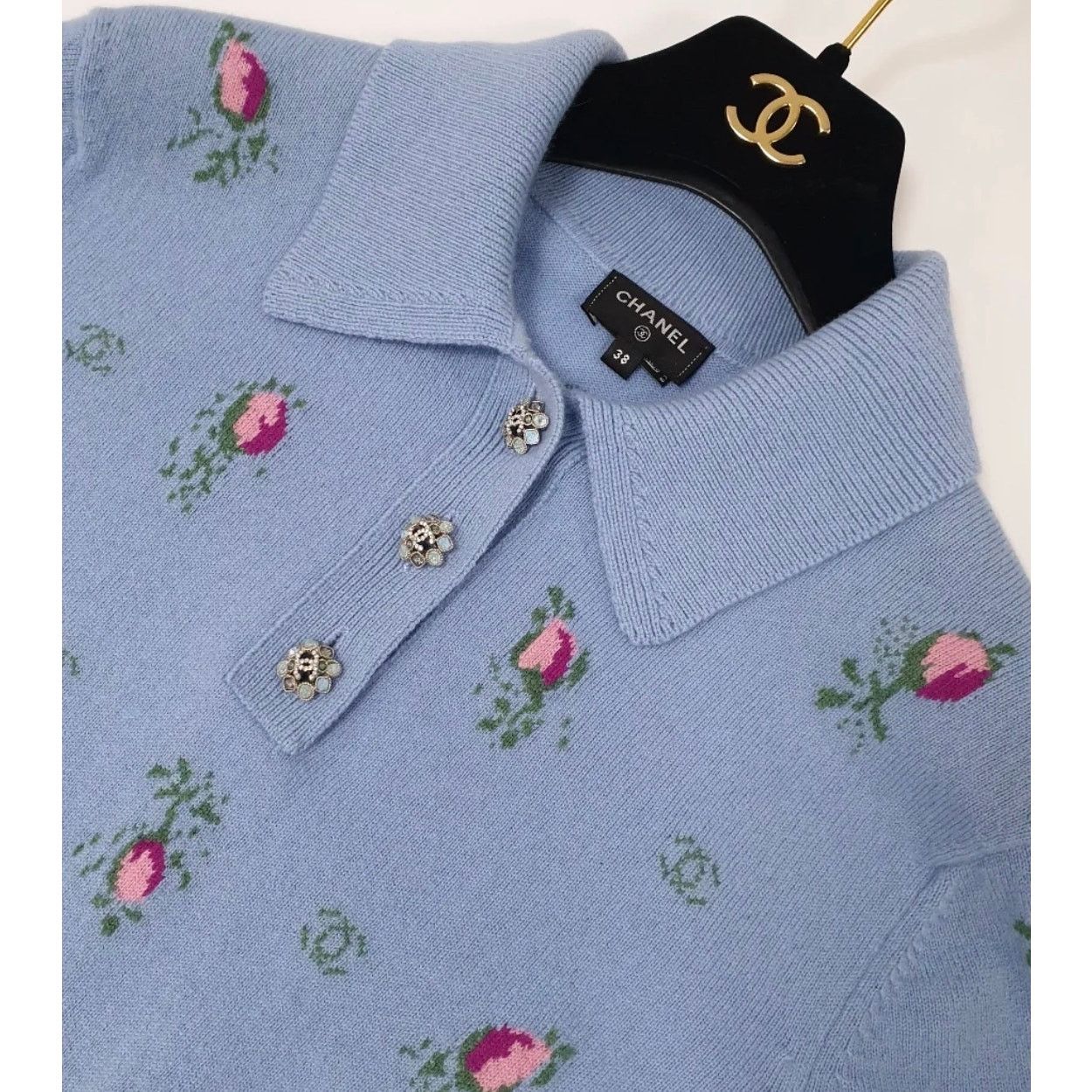 Chanel CHANEL Light Blue Floral Cashmere Knit Polo Top Sz. 38 Size S / US 4 / IT 40 - 3 Thumbnail