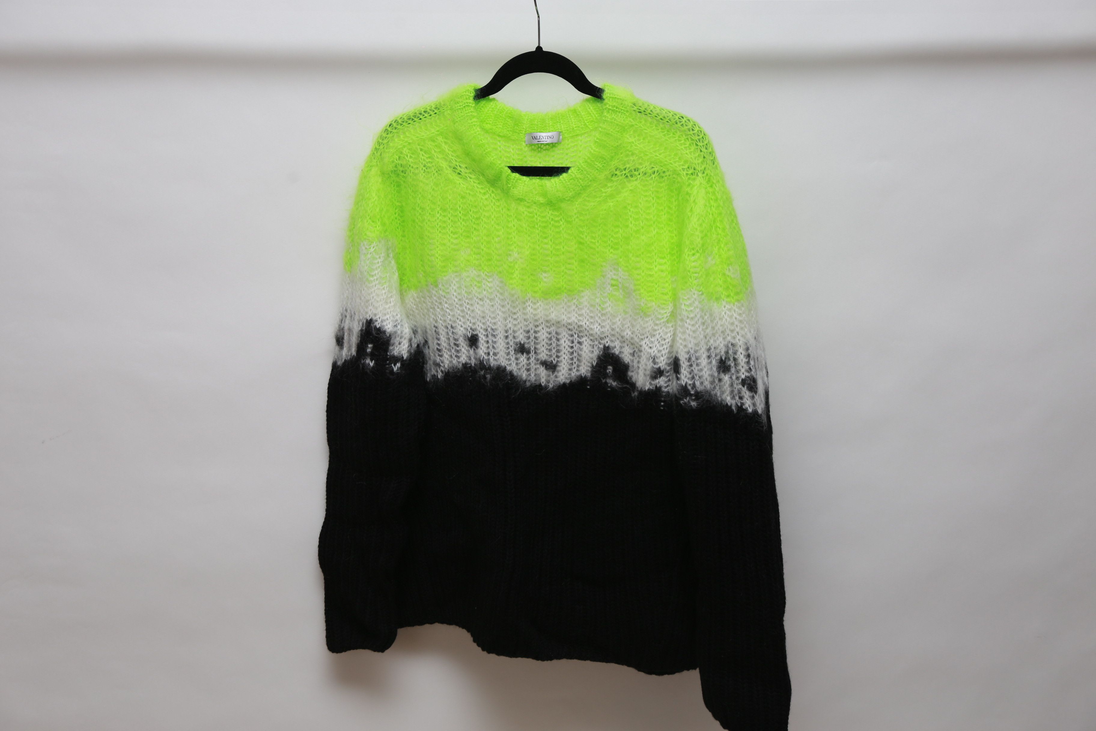 Valentino Wool Sweather Size US XL / EU 56 / 4 - 1 Thumbnail