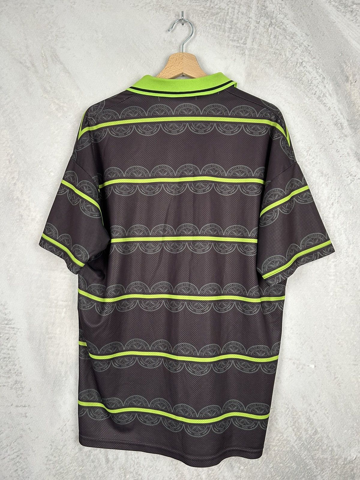 Umbro Vintage Celtic Glasgow 90s Soccer Jersey Football Rare Hype Size US L / EU 52-54 / 3 - 5 Thumbnail