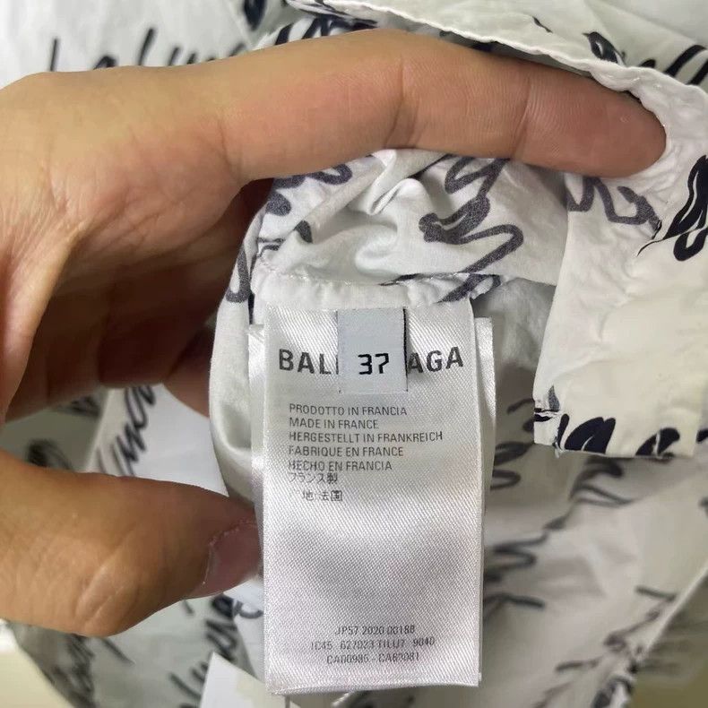 Balenciaga Balenciaga size 37 Full print graffiti single button long Size US XS / EU 42 / 0 - 4 Thumbnail