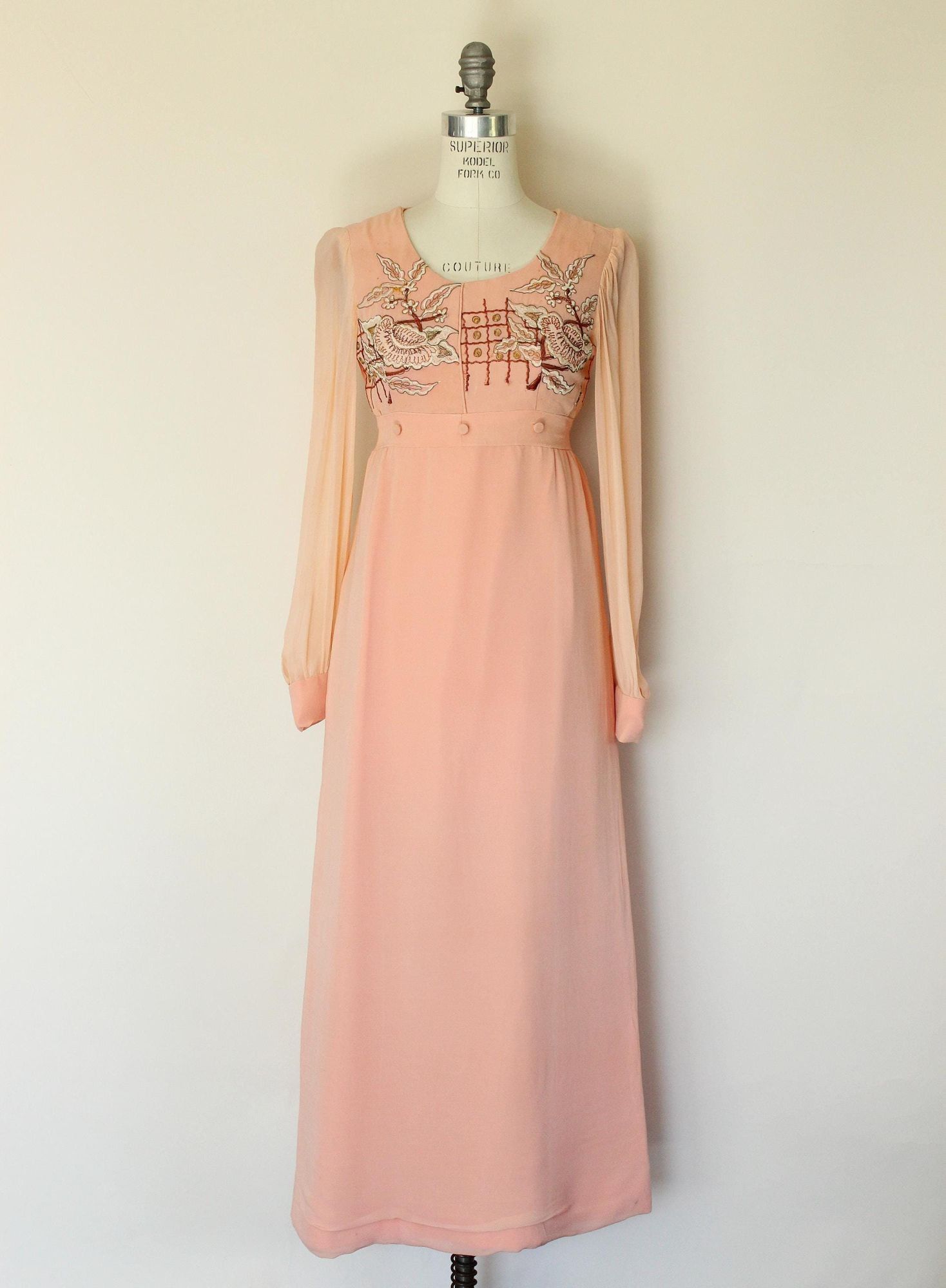 Vintage Vintage 1960s Dress, Peach Maxidress with Asian Inspired Emb Size S / US 4 / IT 40 - 1 Thumbnail