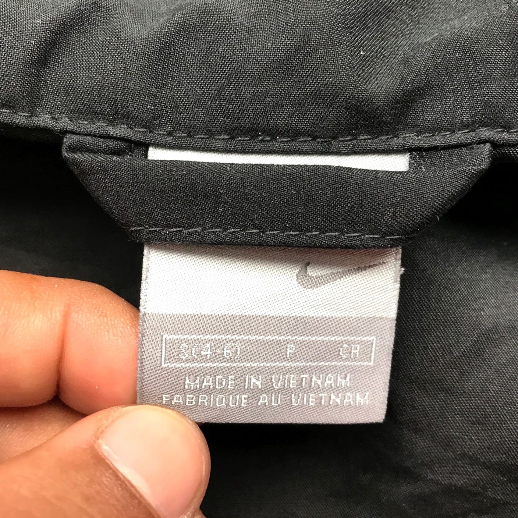Nike VINTAGE Nike Lined Track Jacket Womens Small S Long Sleeve Full Zip Pockets Black White Swoosh Size S / US 4 / IT 40 - 3 Thumbnail