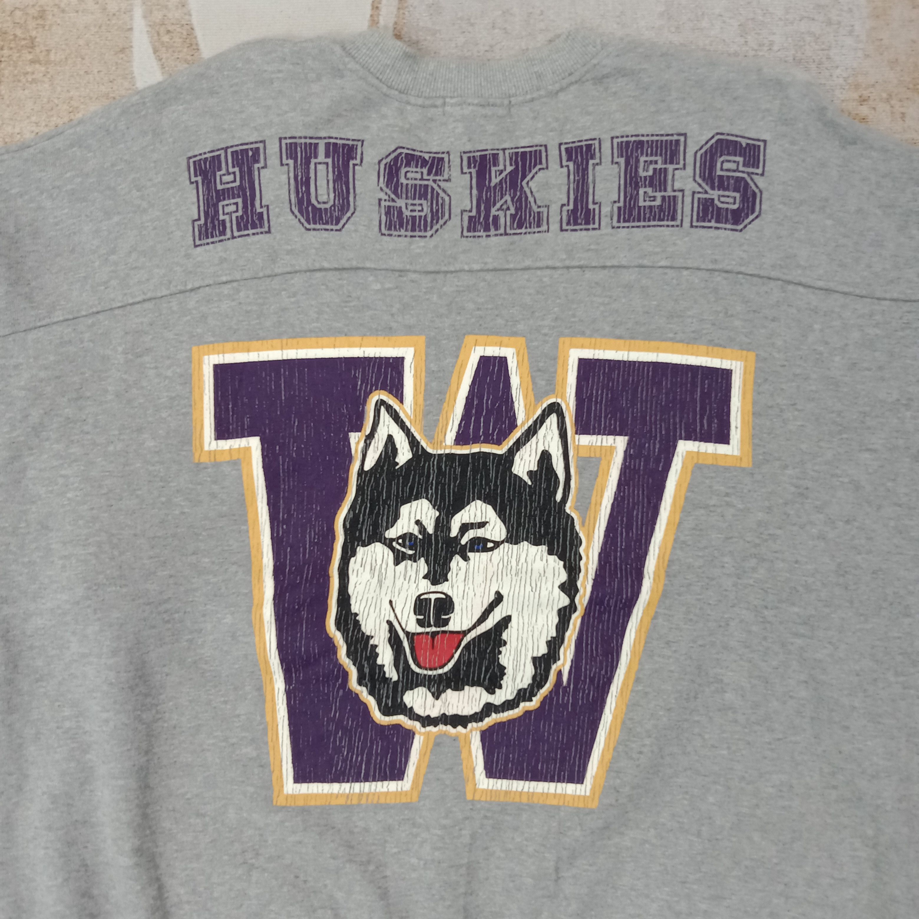 NFL Washington Huskies Football Team Sweatshirt C262N4 Size US XL / EU 56 / 4 - 2 Thumbnail