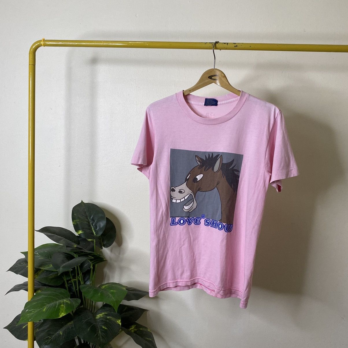 Vintage 1997 The Yellow Monkey Love Love Show Japan Rock Band Tshirt Size US S / EU 44-46 / 1 - 1 Thumbnail