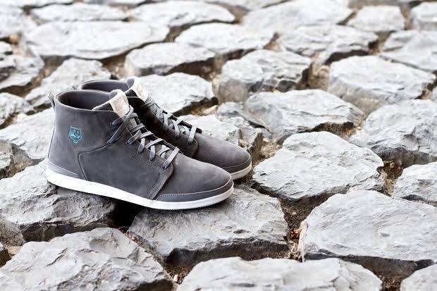 Asics asics tiger sneaker boots Size US 10 / EU 43 - 2 Thumbnail