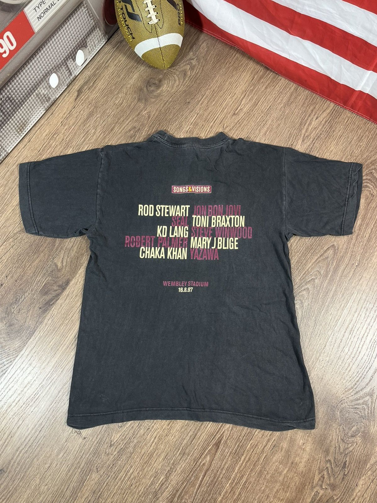 Band Tees Vintage 1997 Songs & Visions Shirt Carlsberg Concert Size US L / EU 52-54 / 3 - 12 Thumbnail
