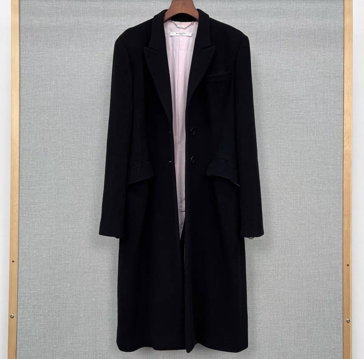 Givenchy Givenchy Black Wool Women's Coat / Overcoat Size US S / EU 44-46 / 1 - 1 Thumbnail