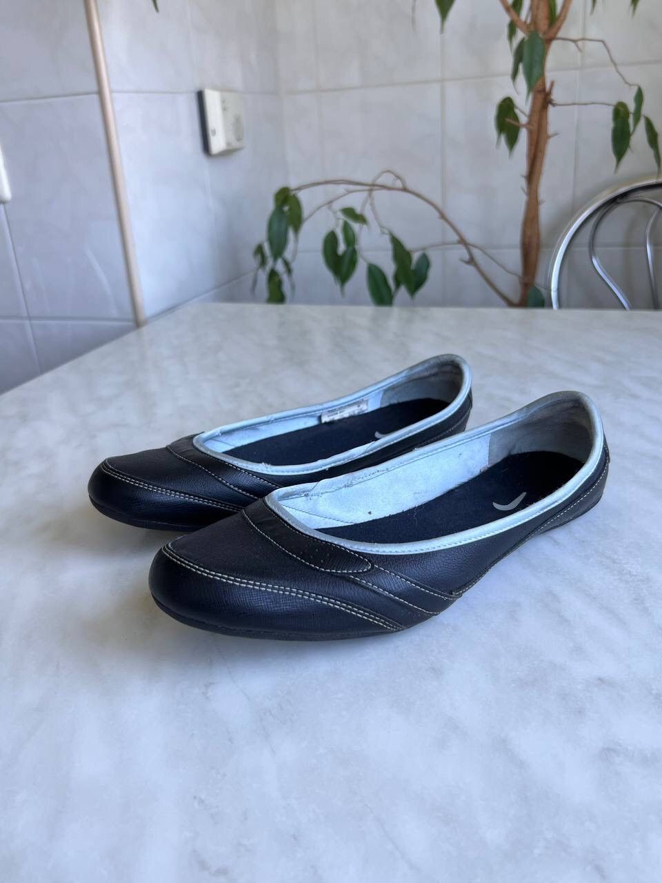 Nike Logo Ballet Flats Shoes Y2K Vintage 2000s Retro Rare