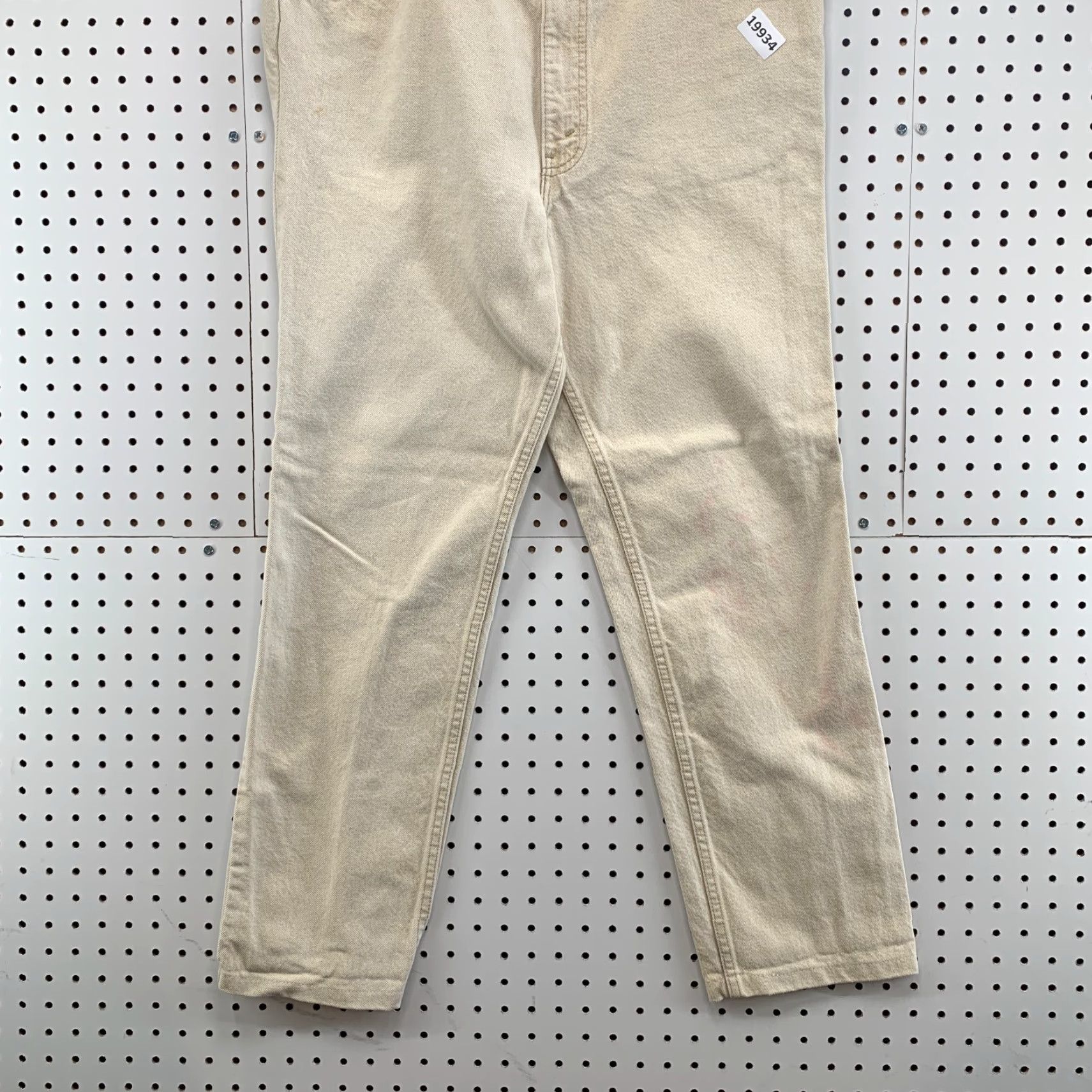 Levi's VINTAGE Levi's 550 Jeans Beige Denim Relaxed Tapered 38 36 Inseam 29 USA Men Regular Jeans Size US 38 / EU 54 - 5 Thumbnail