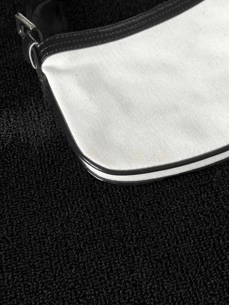 Givenchy Givenchy Four-Panel Panda Bag Size ONE SIZE - 3 Thumbnail