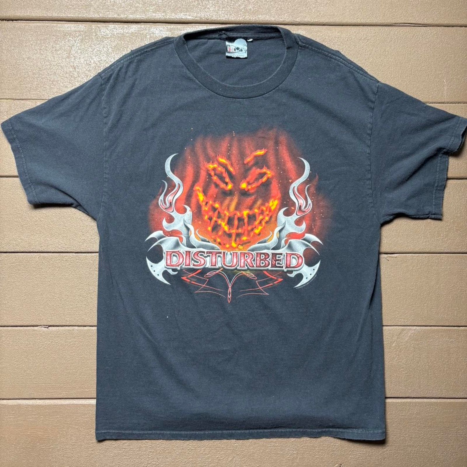 Tultex Vintage Disturbed 2006 Grunge Band Shirt Size US L / EU 52-54 / 3 - 1 Thumbnail