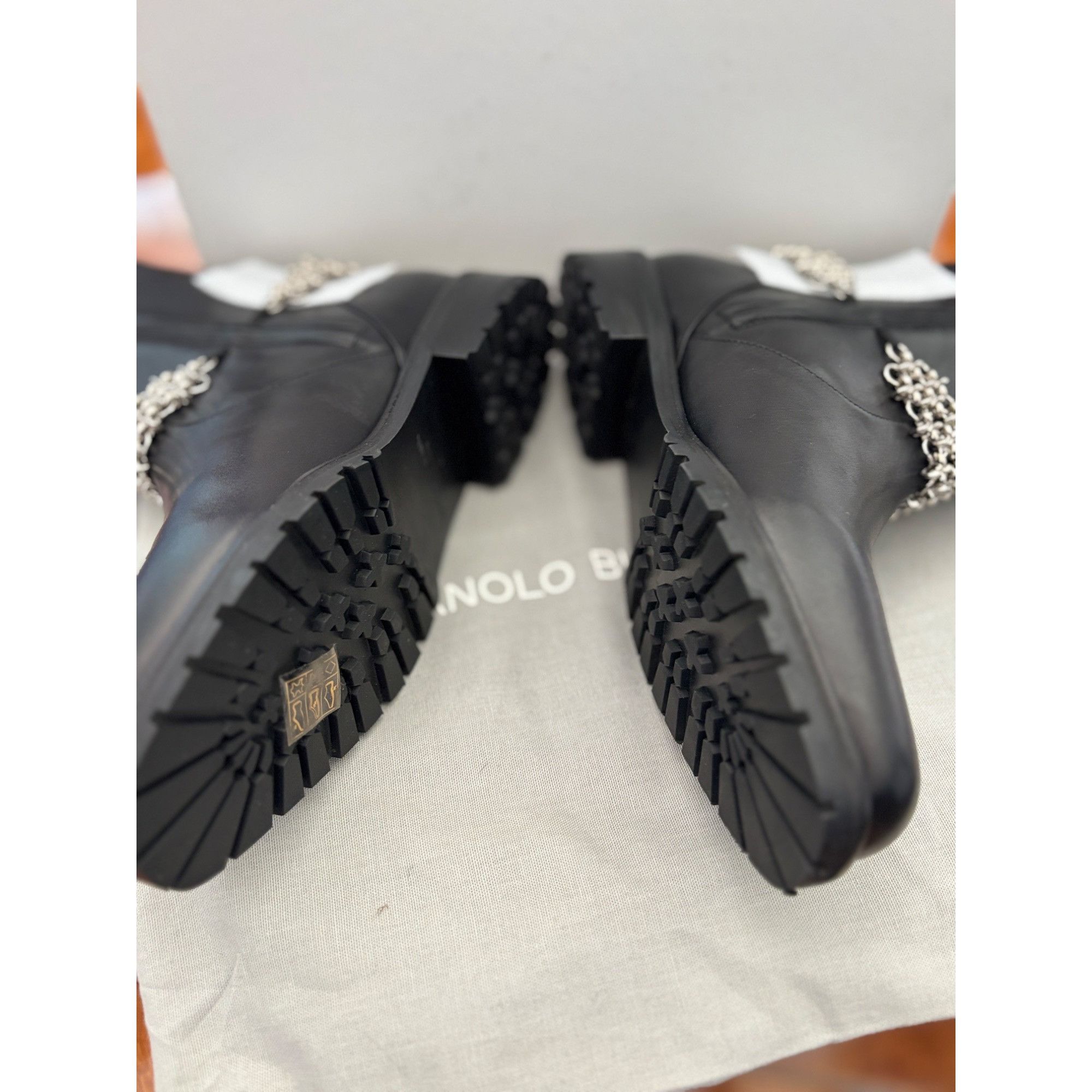 Manolo Blahnik Manolo Blahnik Black Leather Ankle Boots With Silver Chain E Size US 7.5 / IT 37.5 - 18 Thumbnail