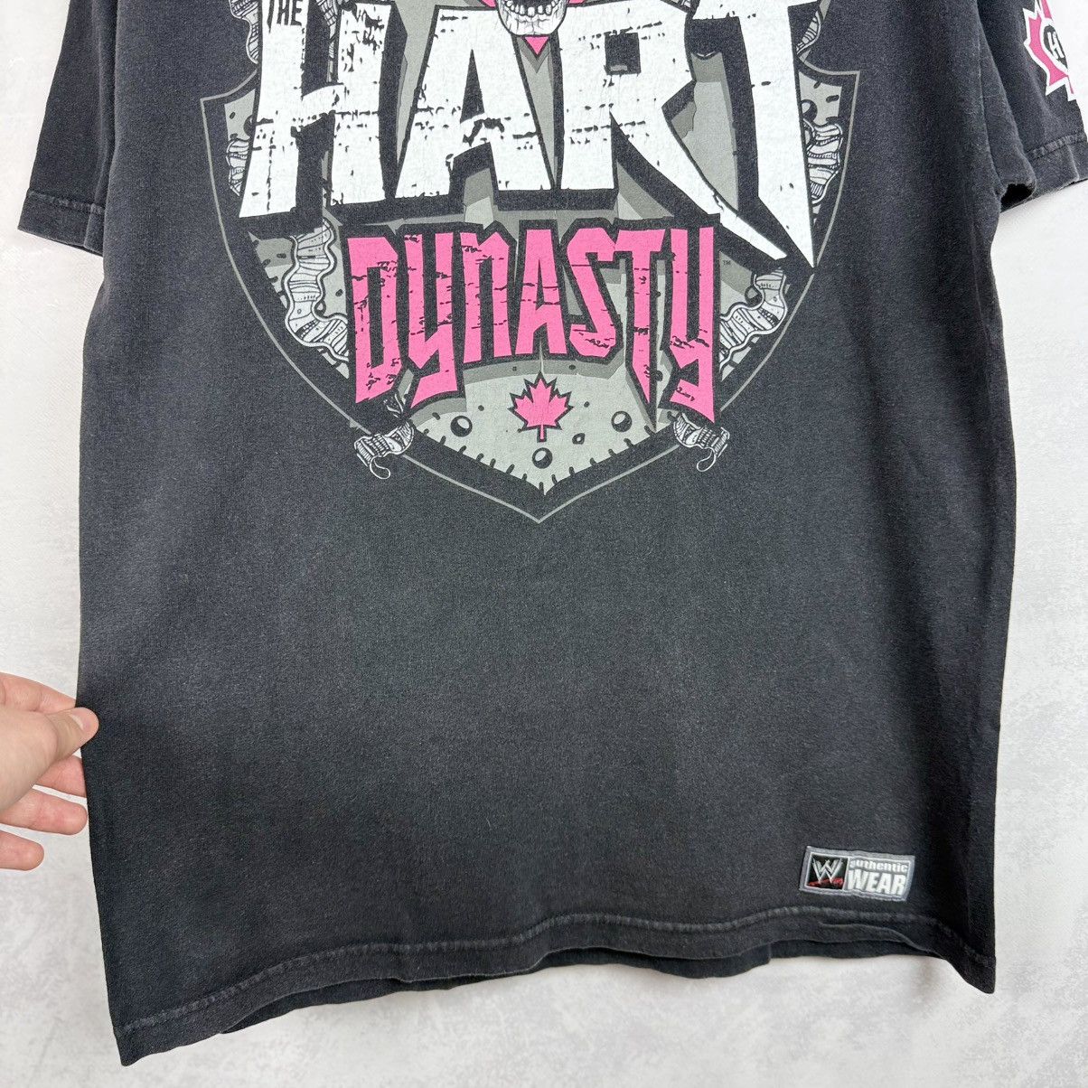 Vintage × WWE × WWF Vintage 2008 Hart Dynasty Bret Hart WWE T-Shirt Size L Size US L / EU 52-54 / 3 - 14 Thumbnail