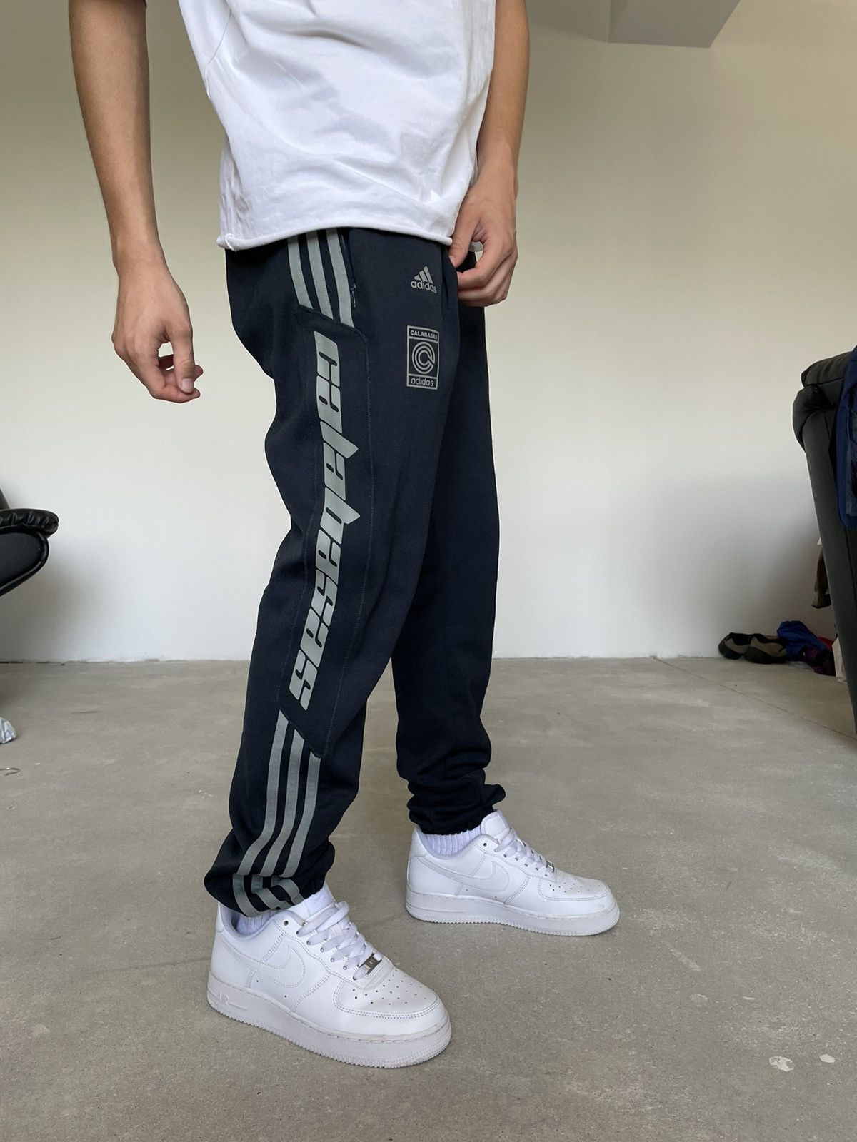 Adidas Yeezy online Calabasas Track Pants Luna M