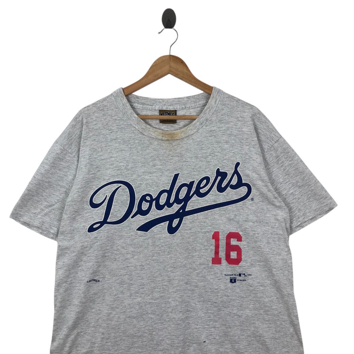 Vintage Vintage 90s DODGERS Nomo 16 Tee Shirt MLB Nutmeg Tag Size L Size US L / EU 52-54 / 3 - 2 Thumbnail