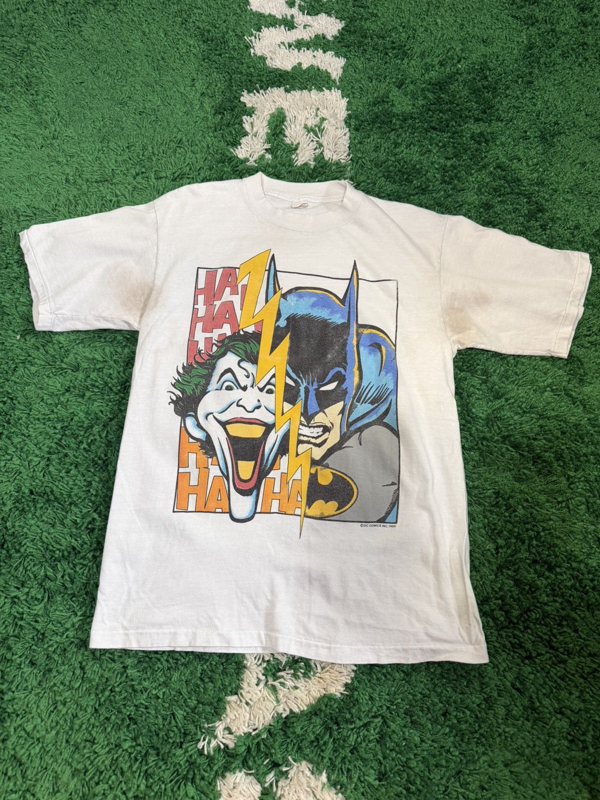 DC Comics Vintage DC Comics Batman and Joker Tee Size US M / EU 48-50 / 2 - 1 Thumbnail