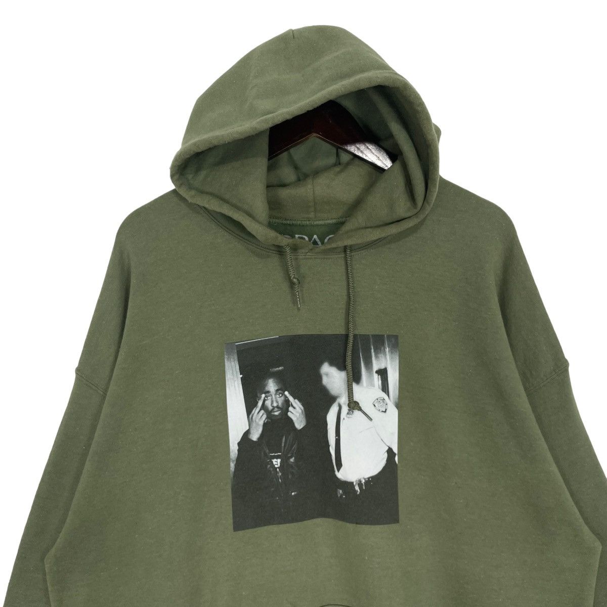 Vintage Vintage 2pac Fxckk Big Logo Sweatshirt Hoodie Size US L / EU 52-54 / 3 - 8 Thumbnail