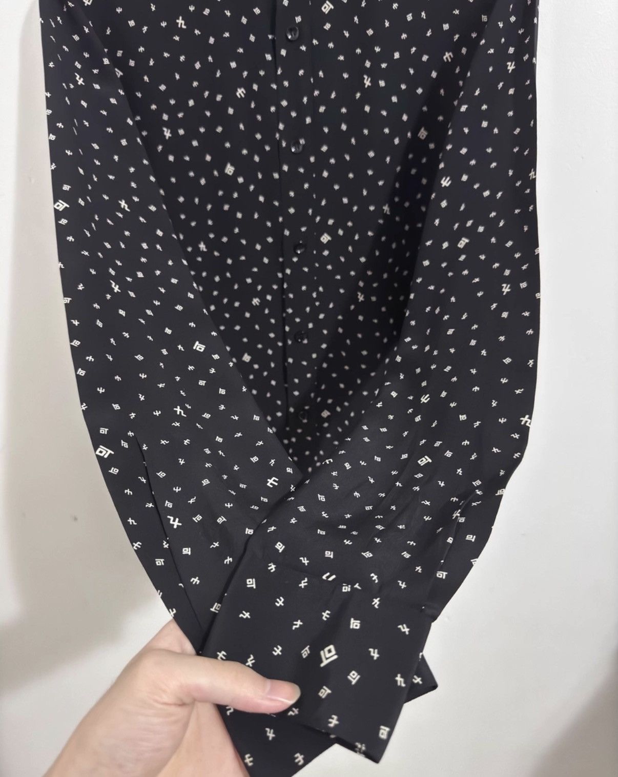 Saint Laurent Paris Saint Laurent 15SS Runway Shiny Silk Geometric Symbol Shirt Size US M / EU 48-50 / 2 - 4 Thumbnail