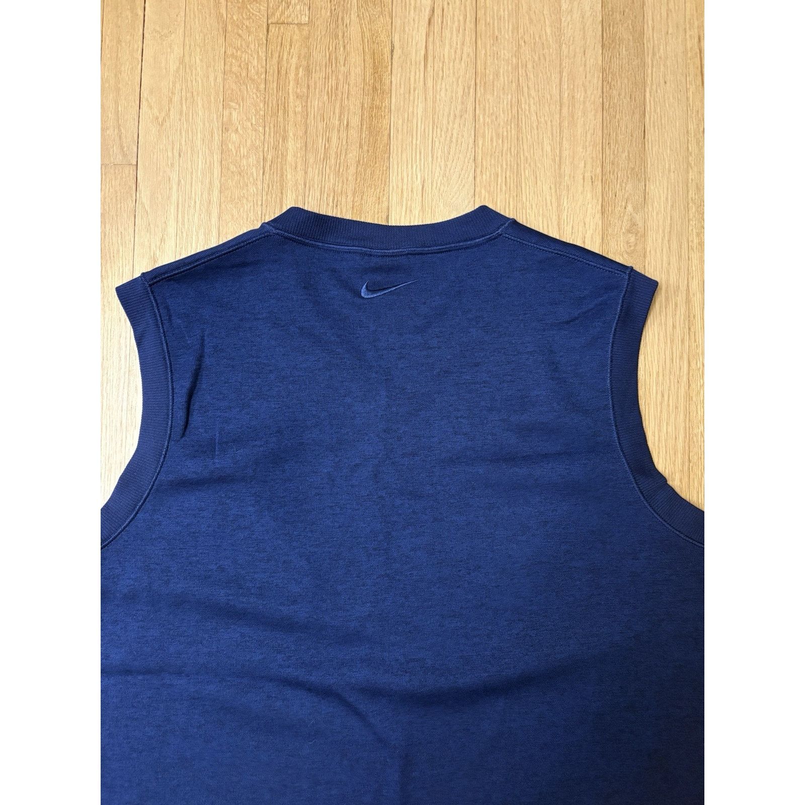 Nike Vintage 90s Men's XL Nike Golf Vest Sweatshirt Pullover Blue Size US XL / EU 56 / 4 - 1 Thumbnail