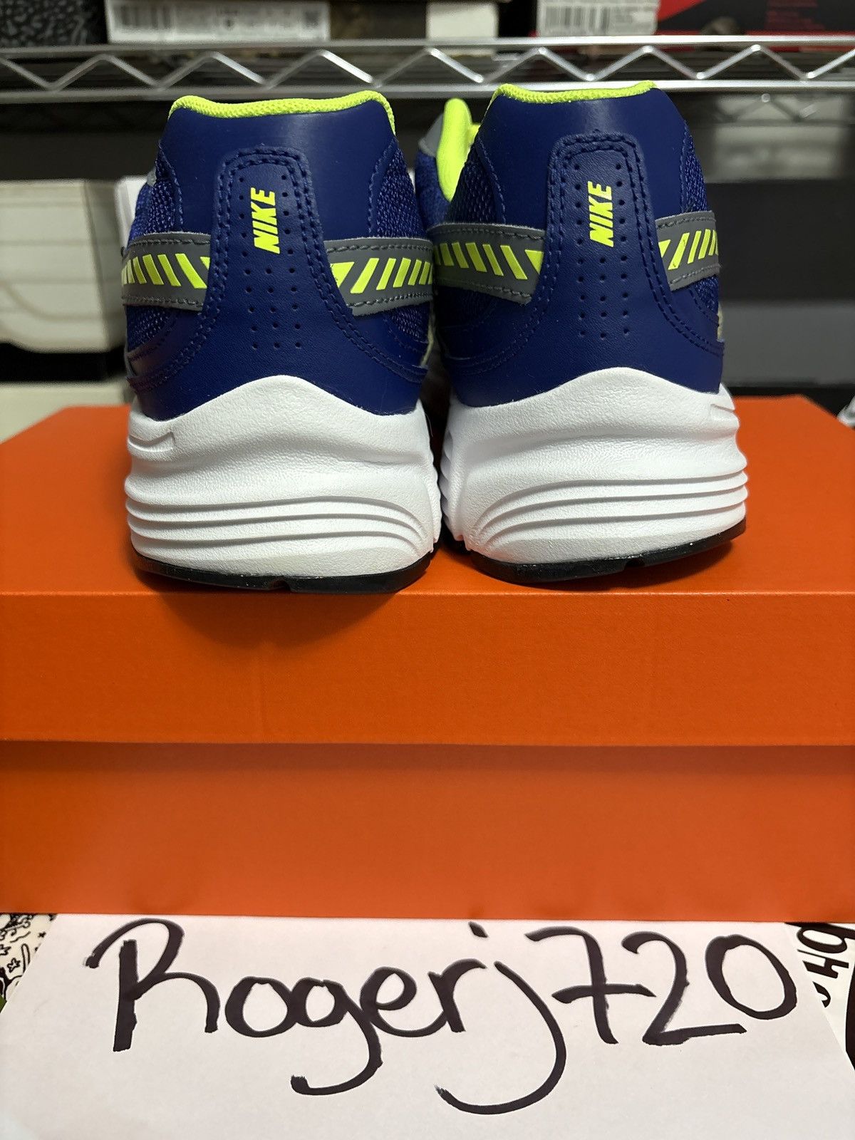 Nike Nike Initiator Size US 8 / EU 41 - 2 Thumbnail