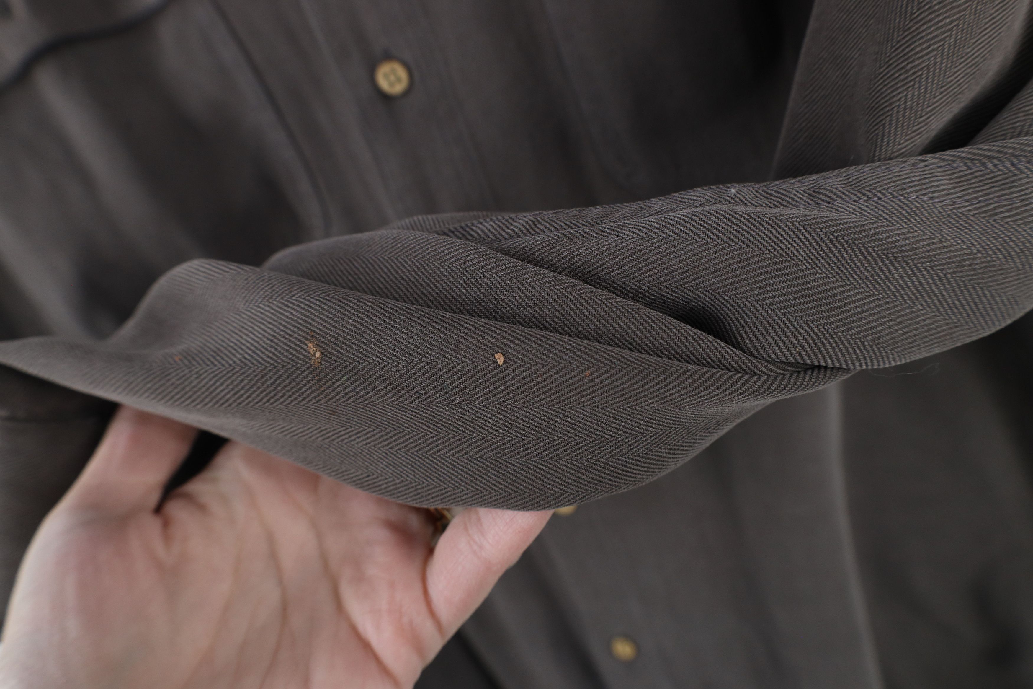 Vintage Vintage 90s Streetwear Herringbone Collared Button Shirt Size US L / EU 52-54 / 3 - 10 Thumbnail