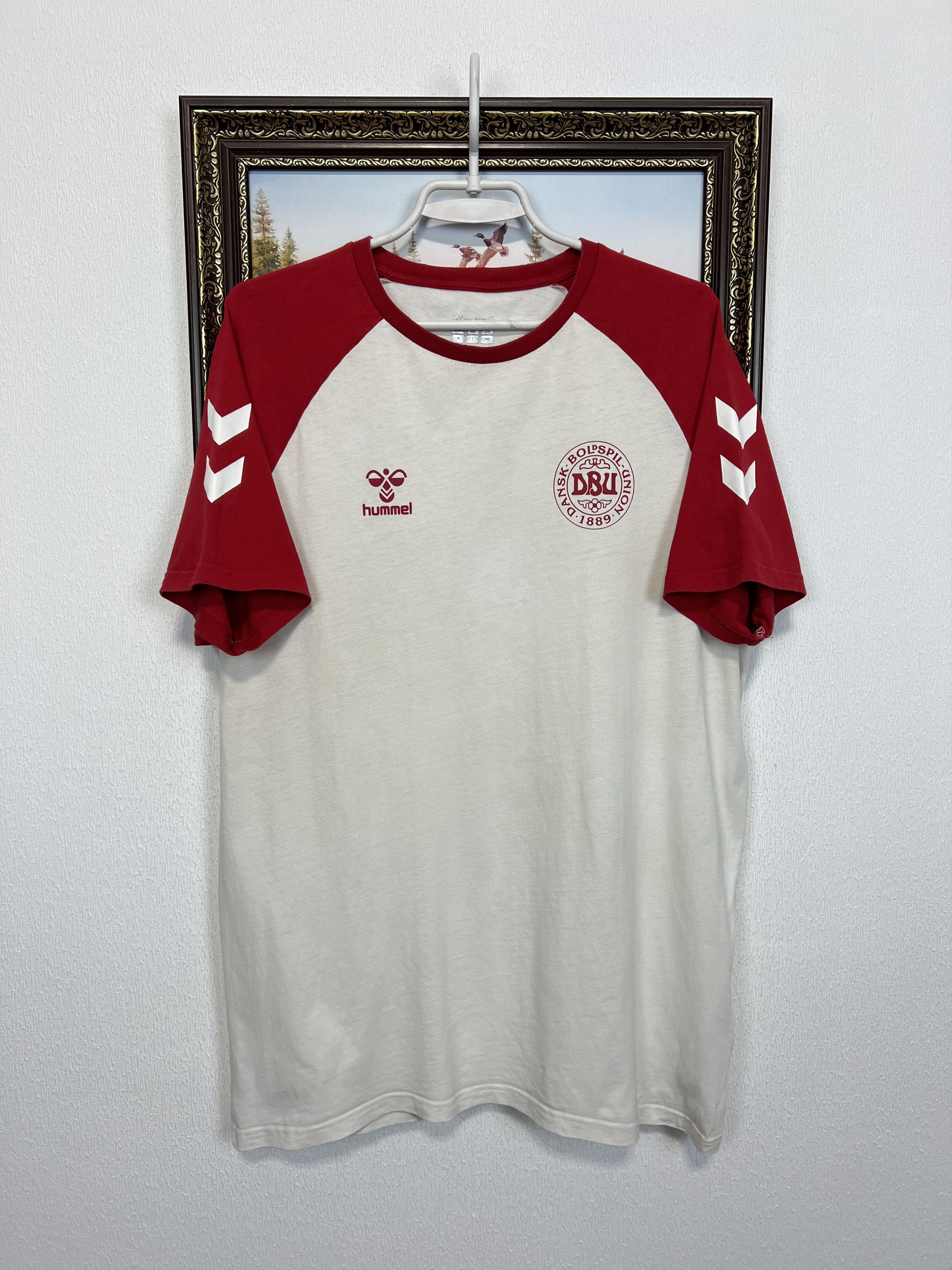 Hummel Denmark Football Train Shirt Soccer National Team Jersey Size US L / EU 52-54 / 3 - 1 Thumbnail