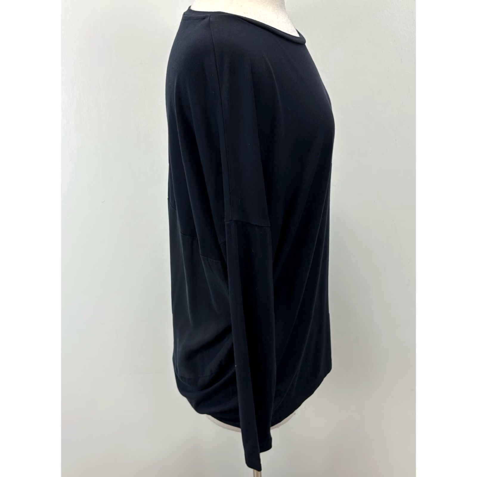 Cos COS casual Shirt Small Women Navy Blue Back Silk Panel Lagenlook Minimalist Silk Rayon Women's Small Casual Modern Size S / US 4 / IT 40 - 4 Thumbnail