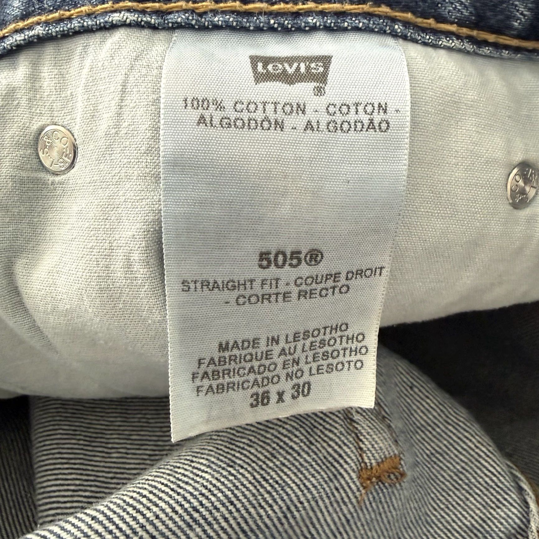Levi's Levi's 505 Jeans Mens 36x30 Blue Distressed 5-Pocket Denim Regular Straight Red Tab Casual Comfortable Classic USA Brand Mens Size US 36 / EU 52 - 4 Thumbnail