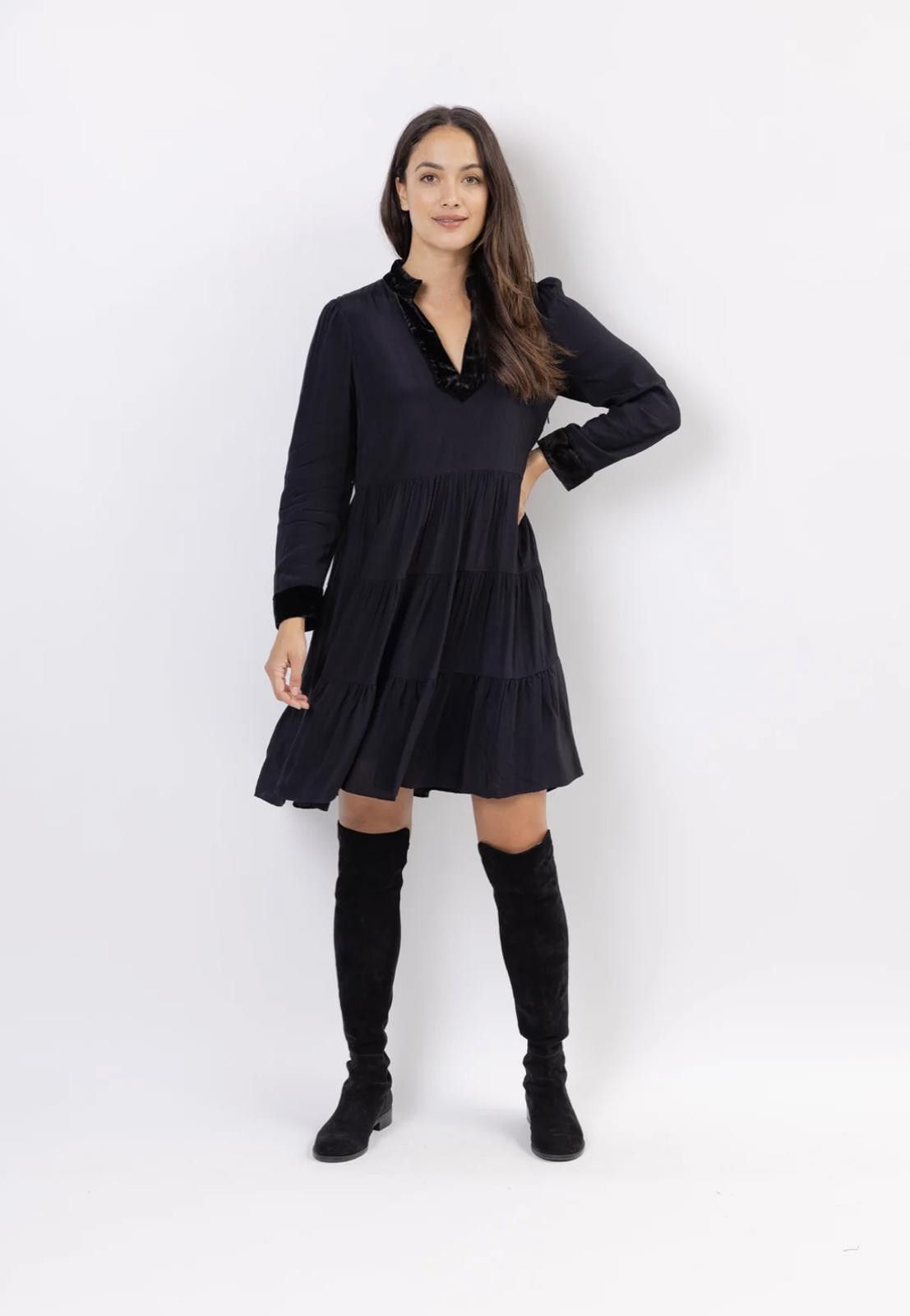 Other Sail to Sable STS Black Velvet Trim Flare Tunic Dress - L Size L / US 10 / IT 46 - 1 Thumbnail