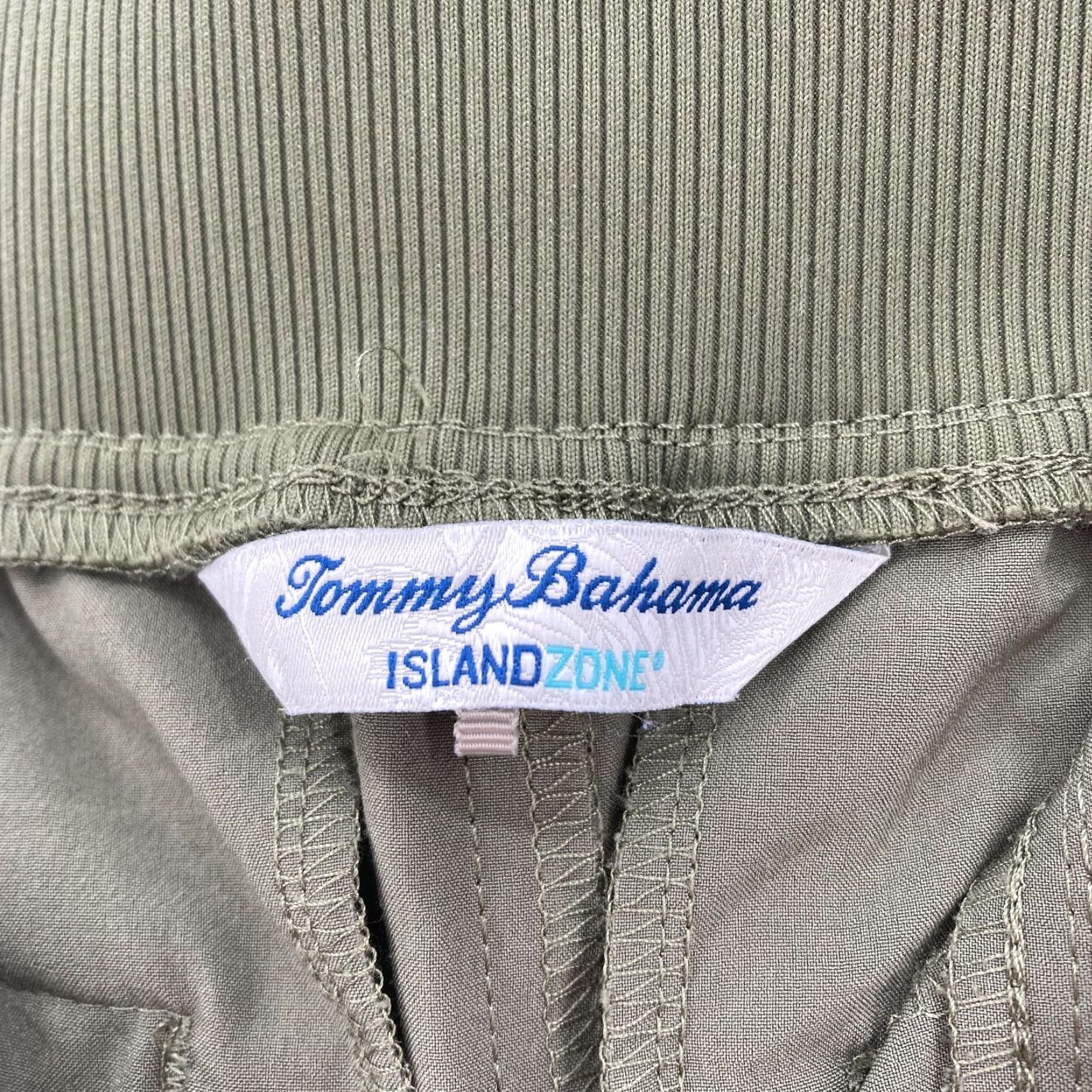 Tommy Bahama Tommy Bahama Pants Womens Medium Green IslandZone Arielle UPF 30 Quick Dry Golf Size 32" / US 10 / IT 46 - 5 Thumbnail