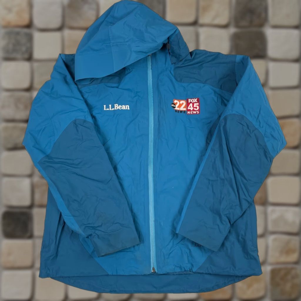 Vintage VINTAGE LL Bean Jacket Womens Small Blue Hooded Waterproof Rain Hiking Fishing Climbing Size S / US 4 / IT 40 - 1 Thumbnail