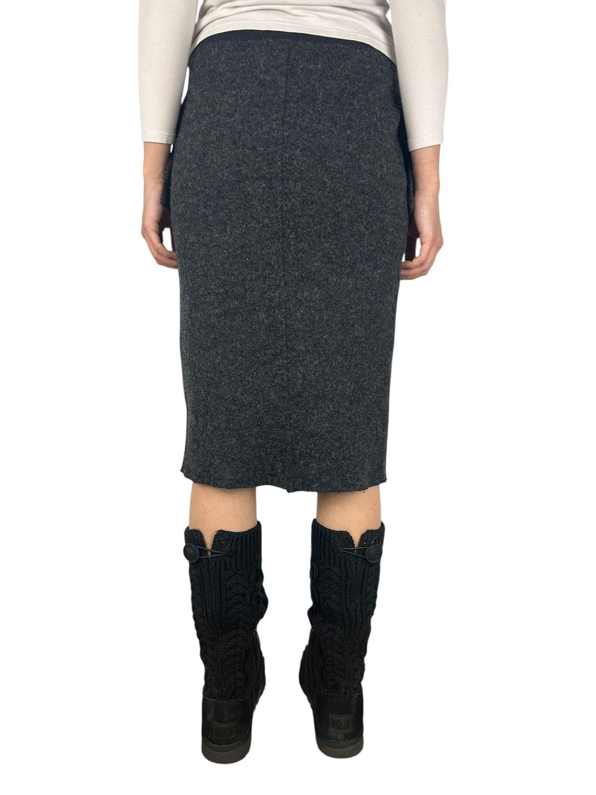 Japanese Brand Johnbull Cargo Pocket Raw Edged Wool Skirts (26x27) Size 26" / US 2 / IT 38 - 4 Thumbnail