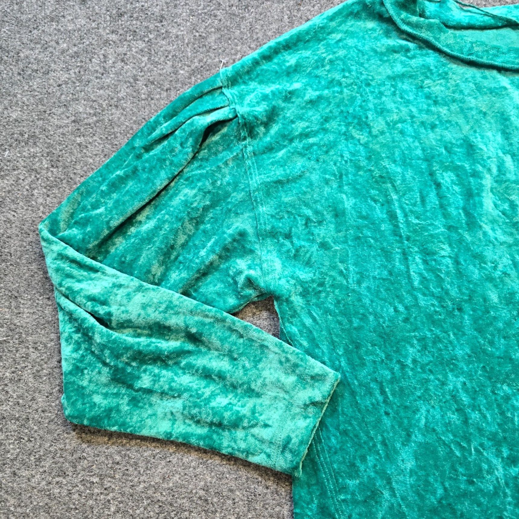 Free People Free People Top Womens S Green Velour Long Sleeve Casual Basic Blouse, Velvet, Round Neck, Lightweight, Stretch, Regular, Fall Spring Winter, Womens Size S / US 4 / IT 40 - 4 Thumbnail