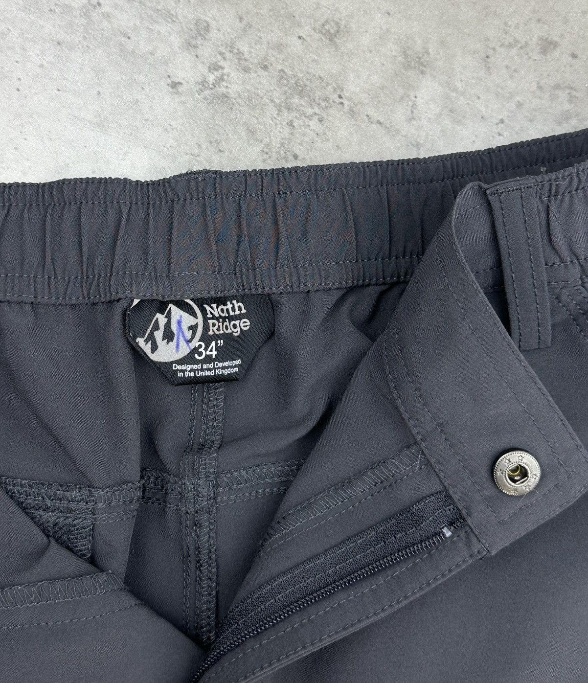 The North Face North Ridge Men's Tech Hiking Shorts - Charcoal Grey Size 34 Size US 34 / EU 50 - 10 Thumbnail
