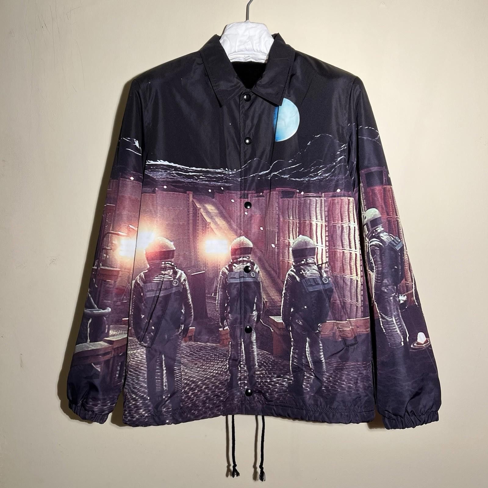 Undercover Undercover FW18 2001 A Space Odyssey Astronautics HAL