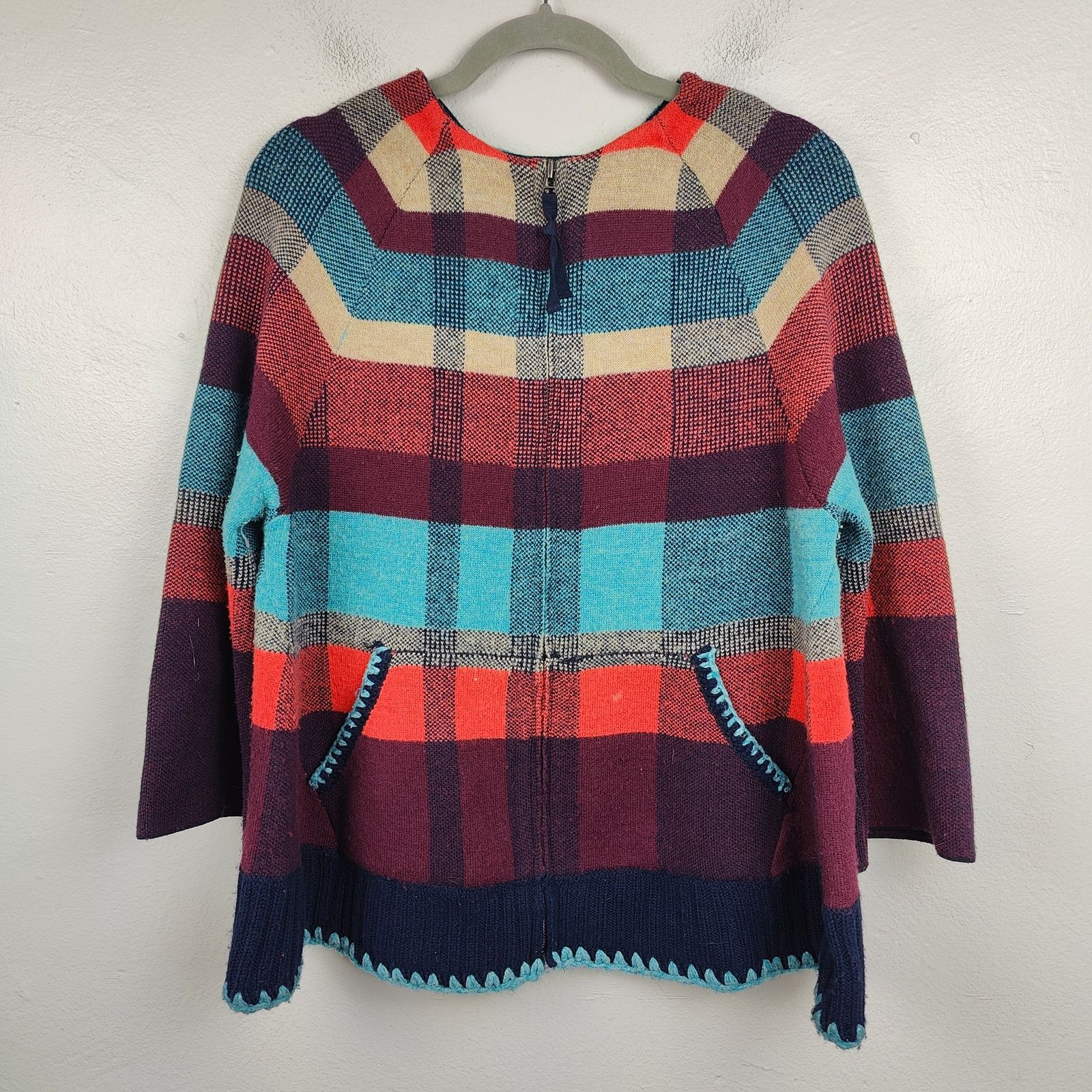 Anthropologie Anthropologie Monogram Plaid Check Sweater Womens Medium Size M / US 6-8 / IT 42-44 - 1 Thumbnail