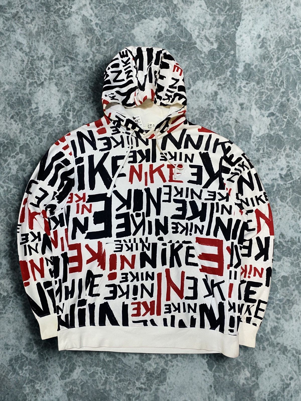 Nike Nike AOP Graffiti Hoodie White Red Black Size Large Size US L / EU 52-54 / 3 - 1 Thumbnail
