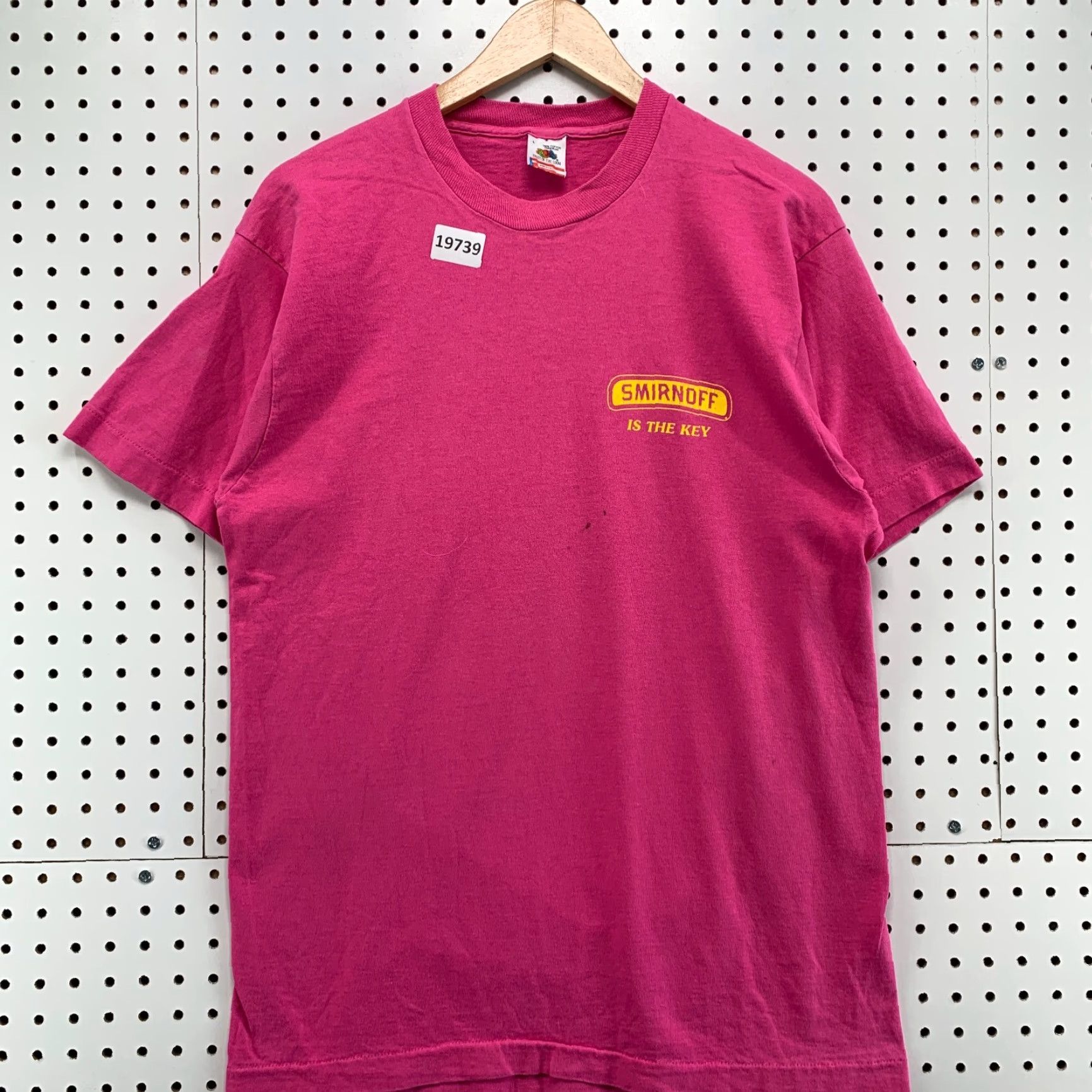 Fruit Of The Loom VINTAGE Smirnoff Key West Shirt Mens Large Pink 90s Graphic Print Cotton Cotton Blend T-Shirt Size US L / EU 52-54 / 3 - 2 Thumbnail