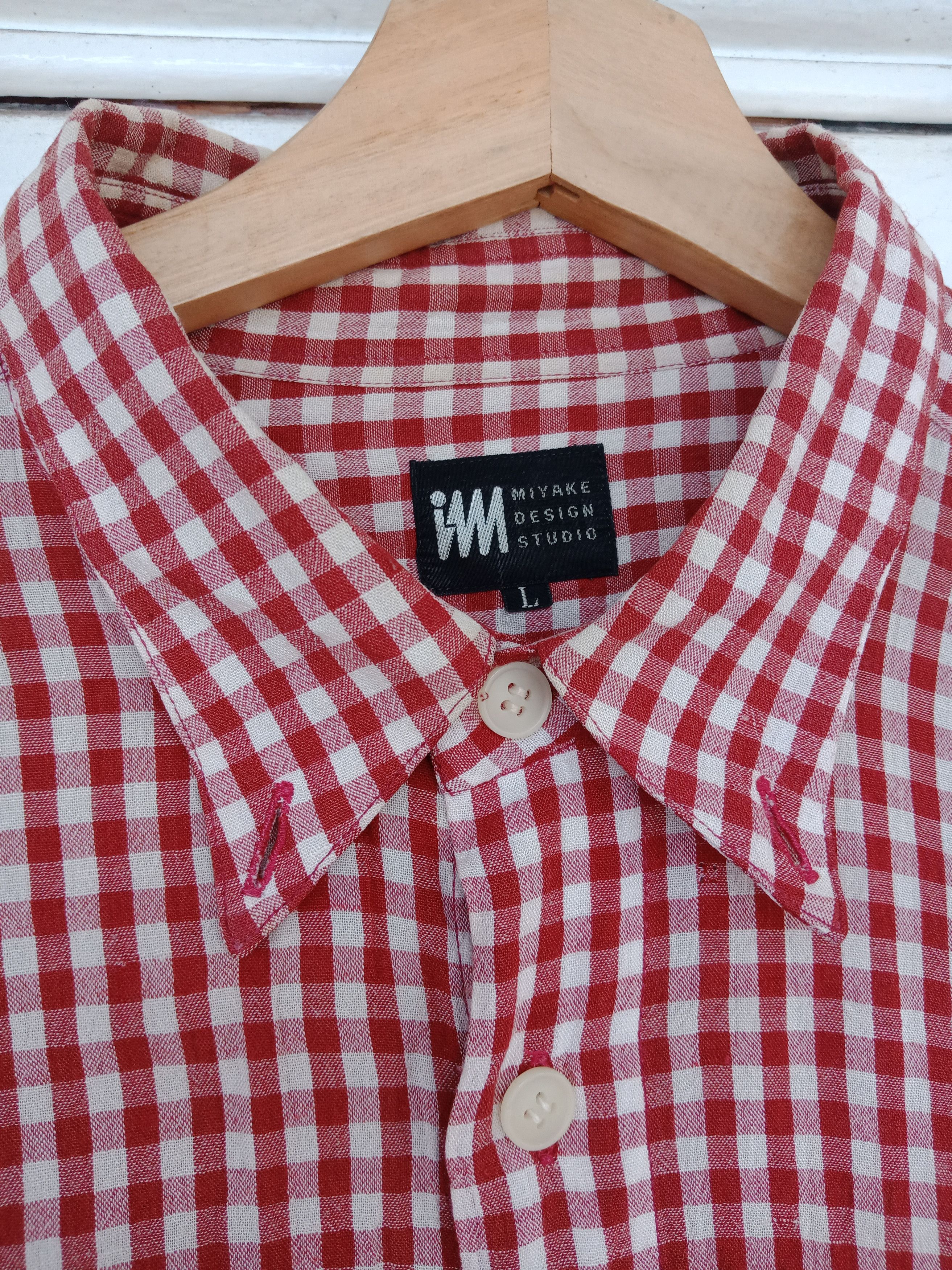 Issey Miyake Issey Miyake Maroon White Checker Size US L / EU 52-54 / 3 - 7 Thumbnail