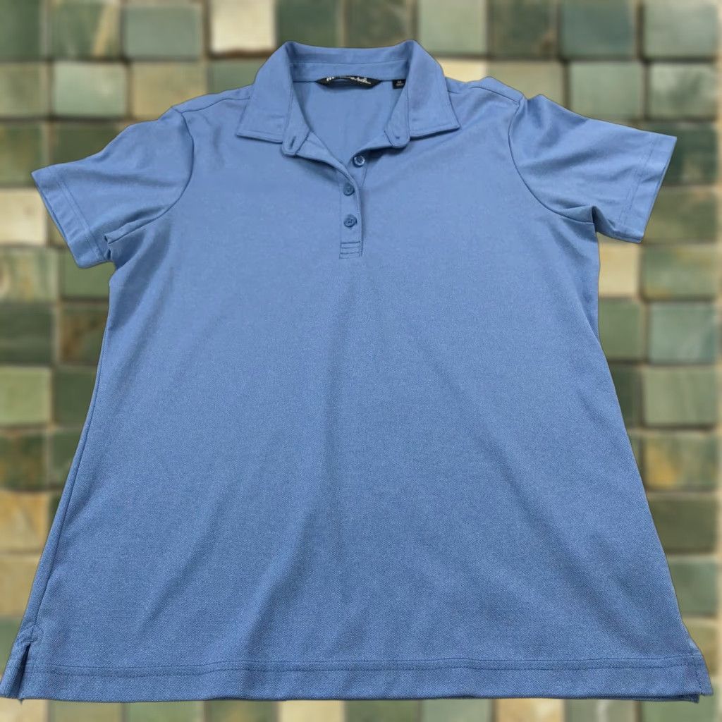 TravisMathew Travis Mathew Womens Polo Shirt Short Sleeve Button Solid Blue MINT Polo Shirt Blue MINT Womens Regular Medium Golf Style Classic Sports" Size M / US 6-8 / IT 42-44 - 1 Thumbnail