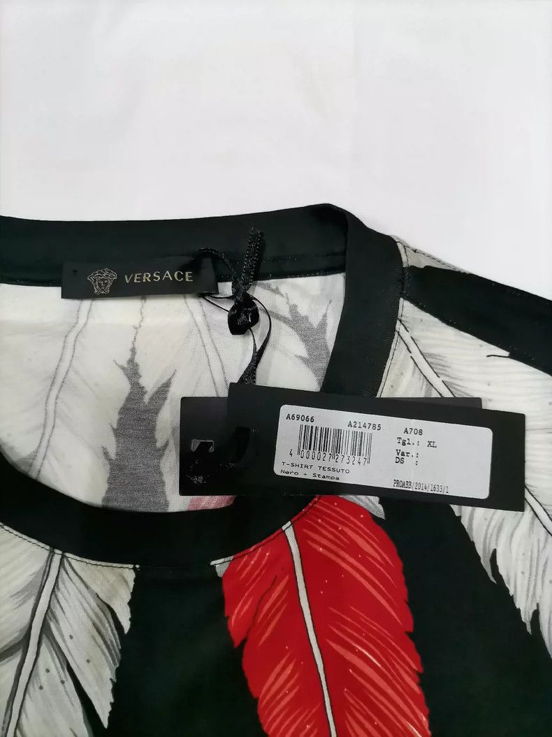 Versace Versace Men's crew neck short-sleeved T-shirt Size US XL / EU 56 / 4 - 3 Thumbnail