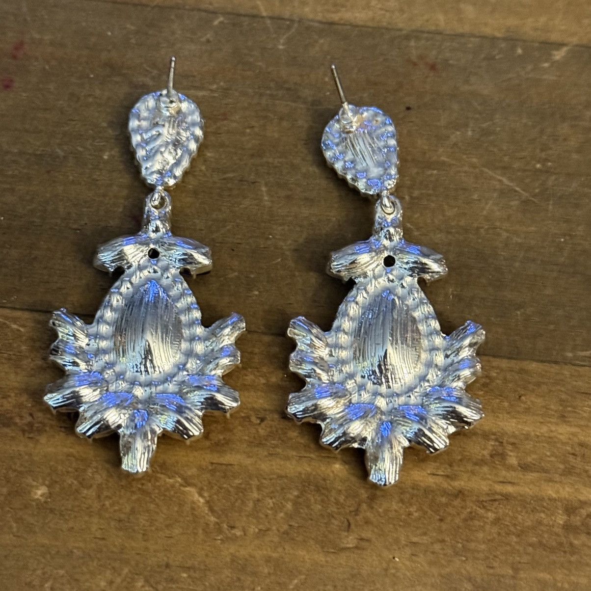 Other Silver tone blue rhinestone chandelier earrings Size ONE SIZE - 3 Thumbnail