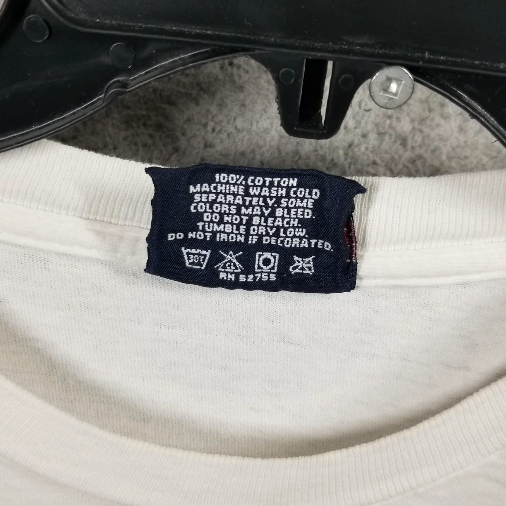 Jansport VINTAGE Notre Dame College Shirt Men XL White 90s Graphic Tee College Seal Mens Size US XL / EU 56 / 4 - 5 Thumbnail